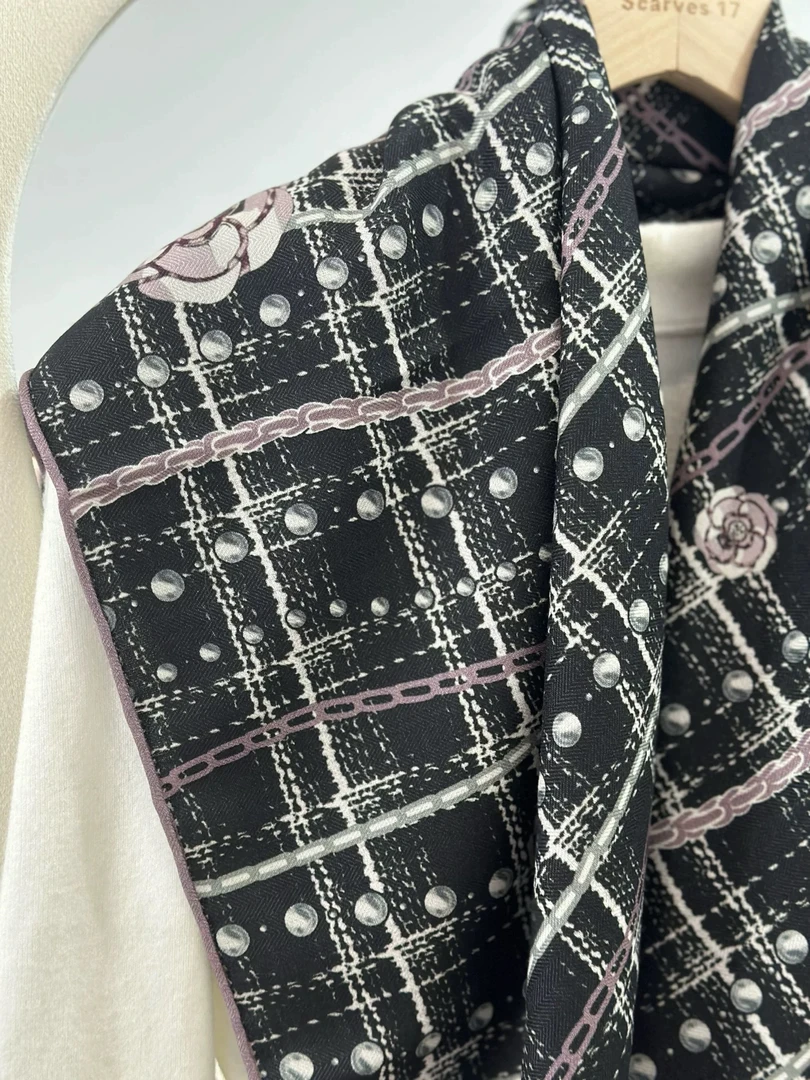 气质小香风 山茶 90双面同色丝毛大方巾