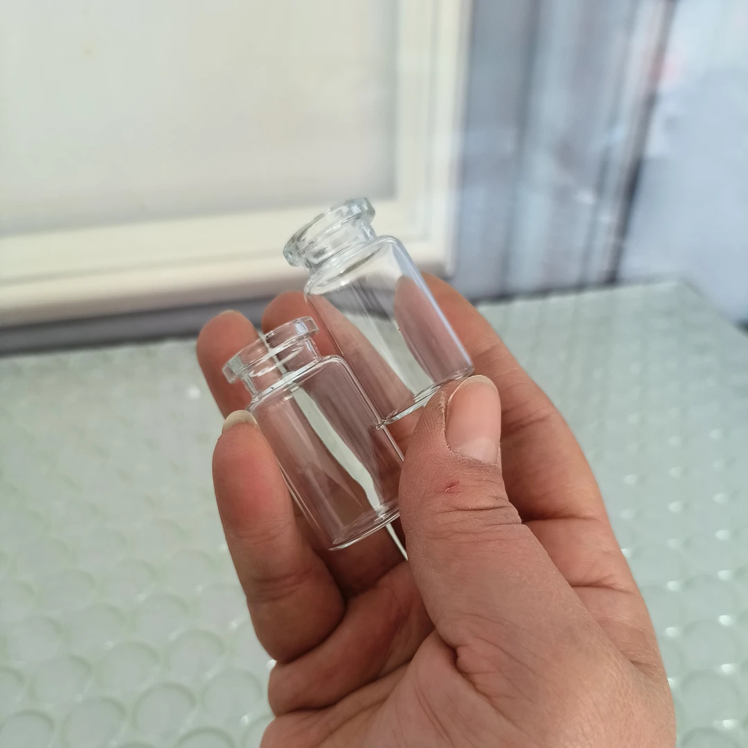 20个小口径收口小玻璃瓶透明控养迷你多肉拇指盆种植无土瓶底多肉