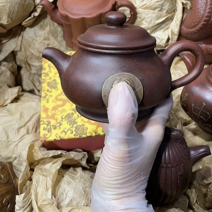 茶壶紫砂大家都喜欢的一把紫砂壶。