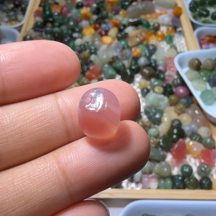 和田玉未镶嵌珠宝半成品