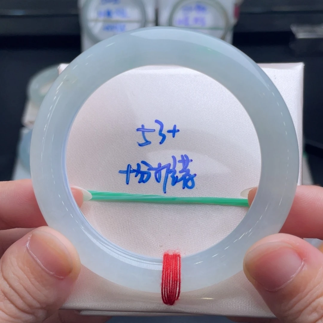 翡翠未镶嵌手镯翡翠手镯33