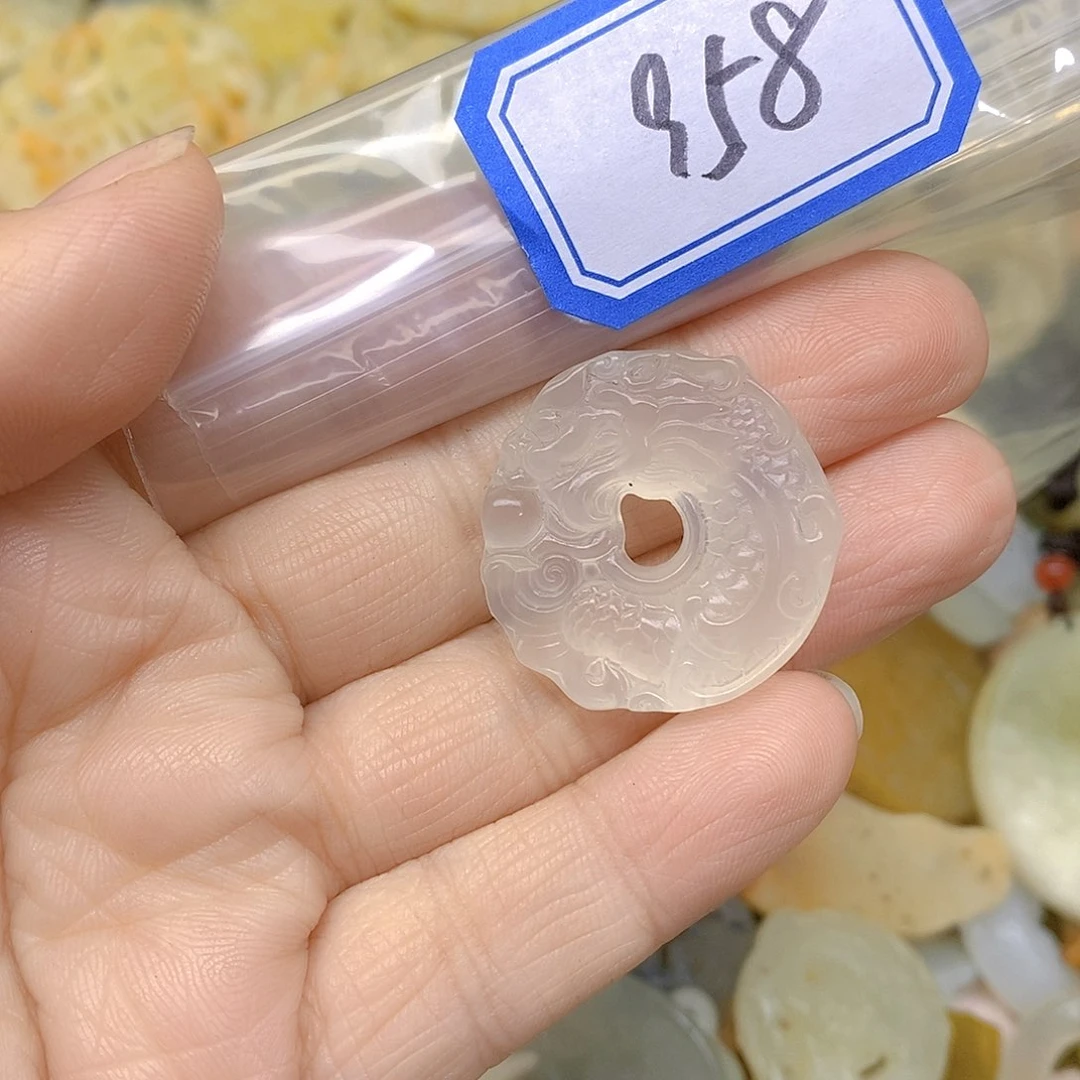 蛇纹石玉吊坠(不含链)未镶嵌烟**雾958