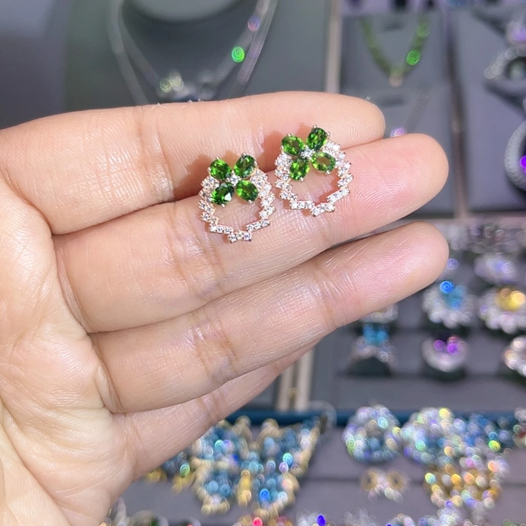 【闪购商品】透辉石耳饰银S925镶嵌