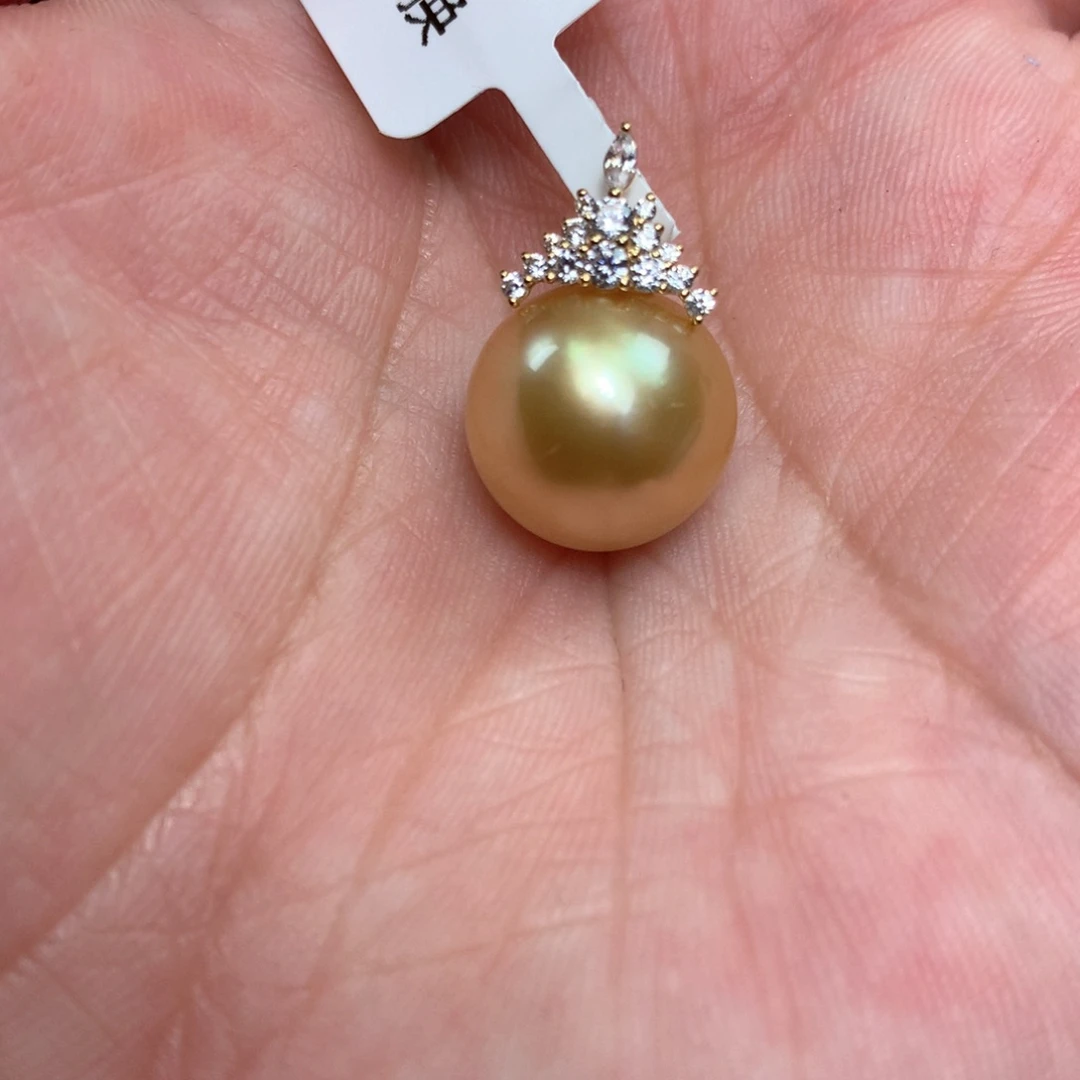 海水珍珠颈饰18K金镶嵌