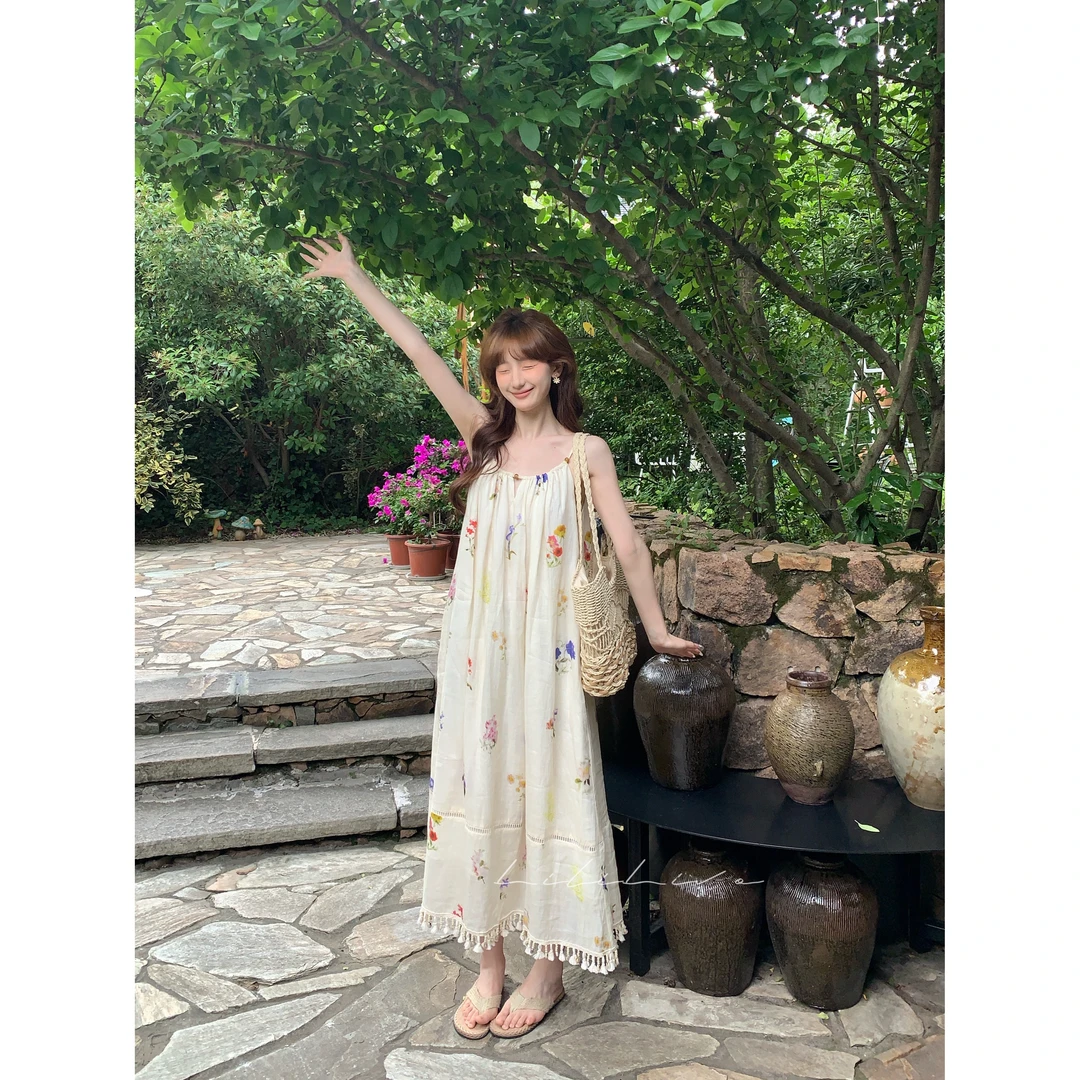 李李【苎麻日记】夏季新款流苏度假风宽松珠串吊带长裙碎花裙DRC157