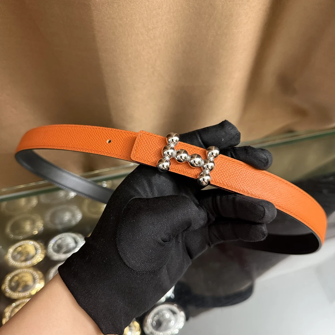 新款女士高档皮带休闲工字扣H扣牛皮腰带潮流时尚休闲百搭韩装饰