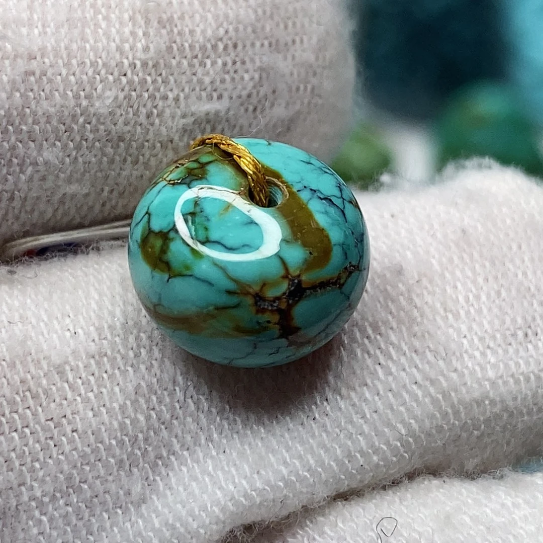 绿松石未镶嵌天然原矿 带武汉地大证书