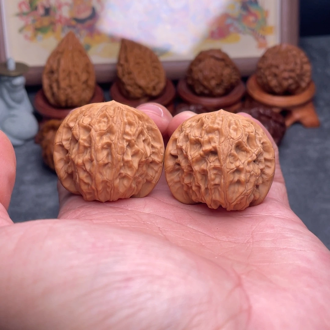 文玩核桃吊坠小***a福利龙脉