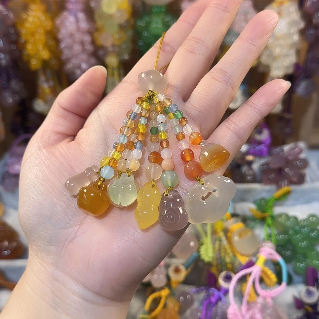 玛瑙/玉髓未镶嵌手机挂件