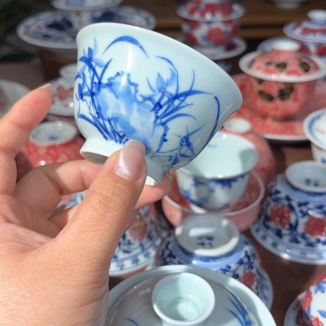 青花手绘撇口杯竹子