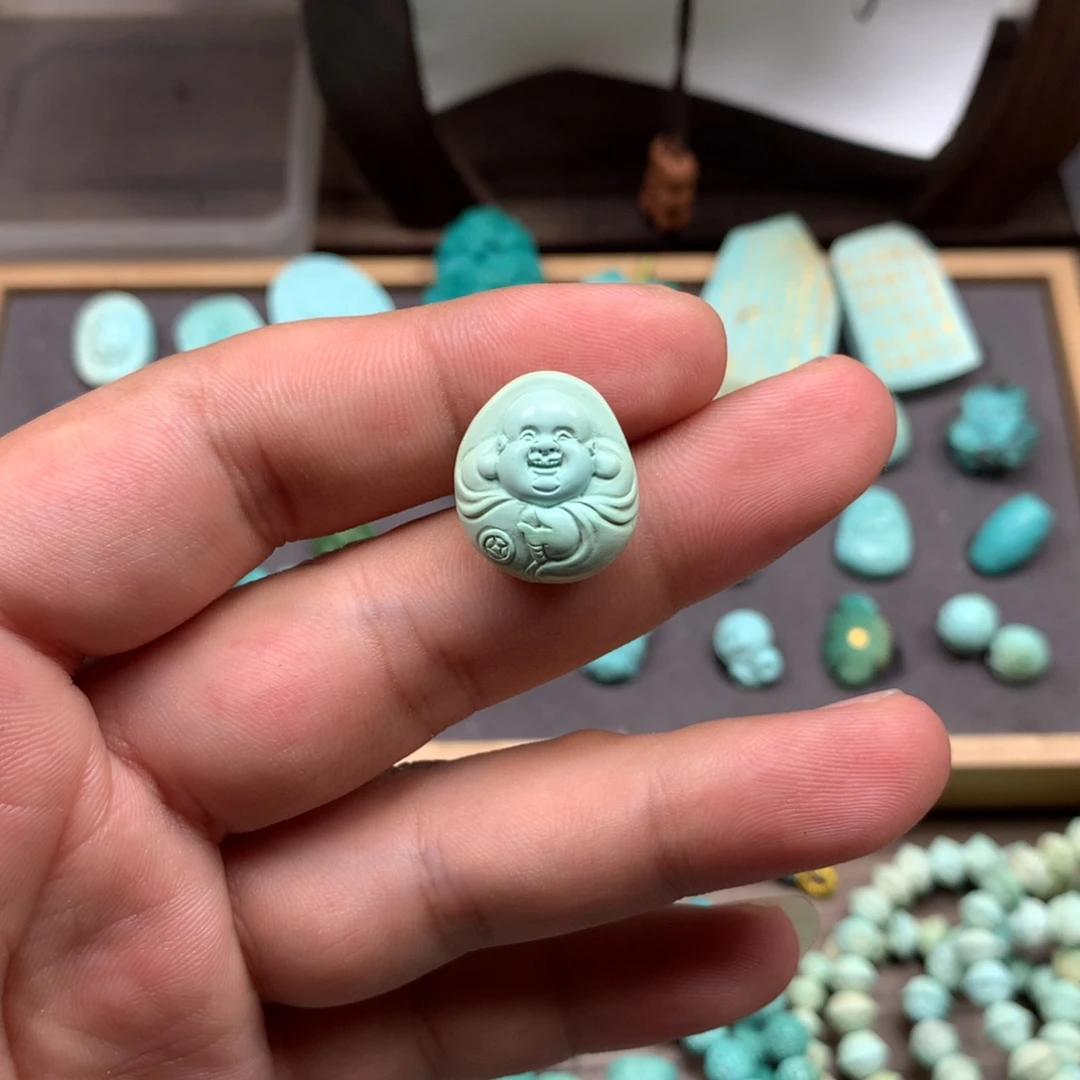 绿松石未镶嵌雕刻