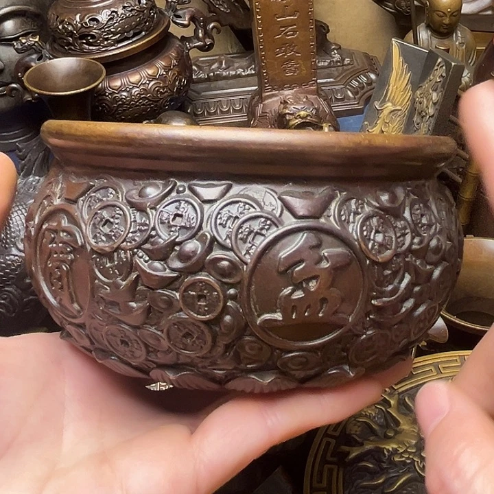 精美铜器批发档口