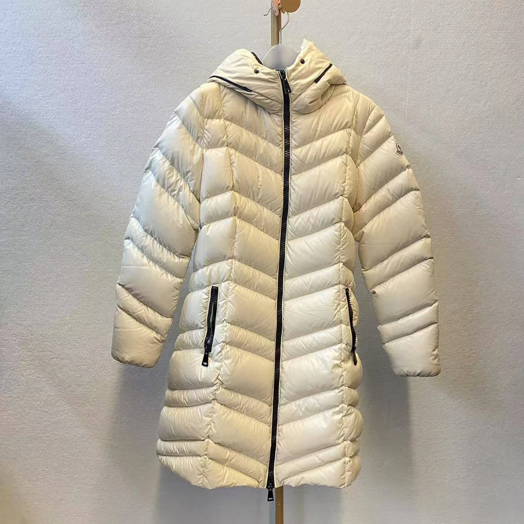 99新 MONCLER 海囤 蒙口 羽绒服 3码/yy04794