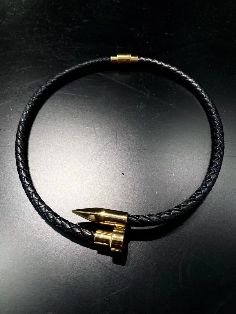 项链等配饰随机发