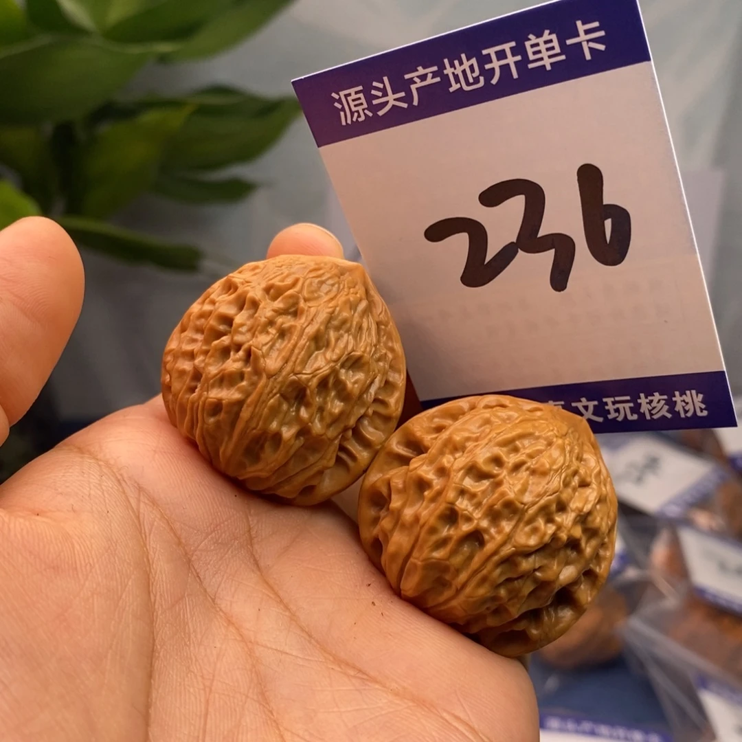 把件文玩核桃35金牛