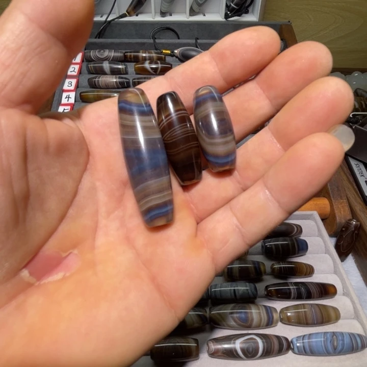 我***花玛瑙/玉髓未镶嵌颈饰