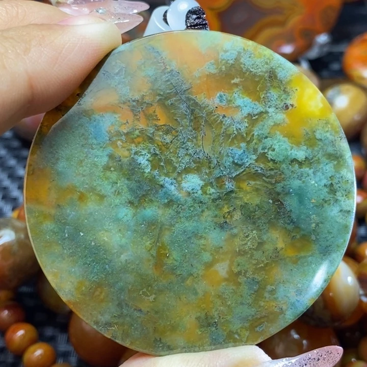 玛瑙/玉髓颈饰未镶嵌