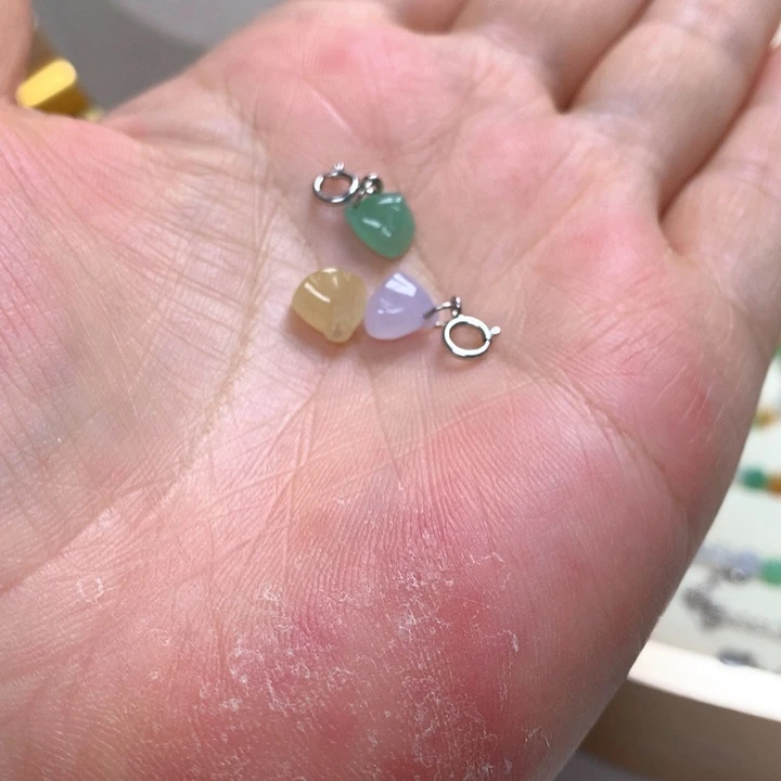 翡翠未镶嵌颈饰翡翠莲蓬