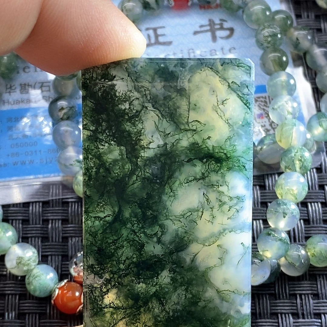 未镶嵌颈饰玛瑙/玉髓一***.