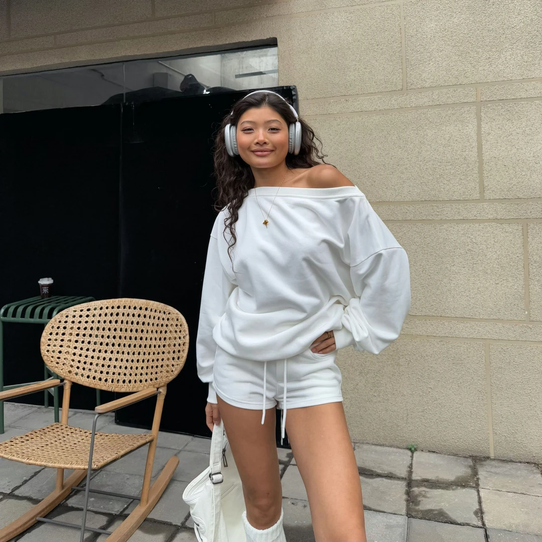 【Fcii】"慵懒周末"基础包臀休闲白色短裤X4K2416