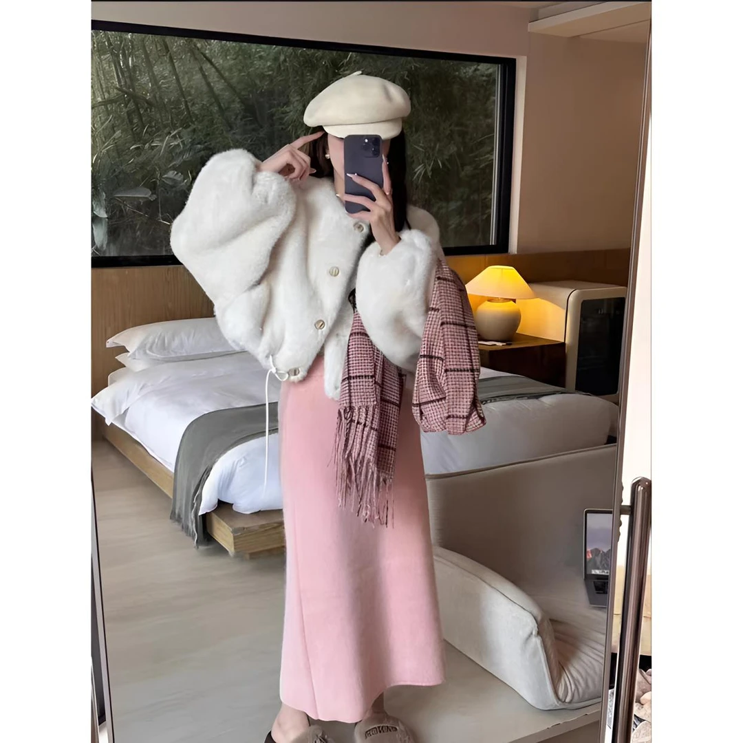 睿夕【甜朗姆】奶呼呼～保暖毛绒绒仿貂绒皮毛一体毛毛外套