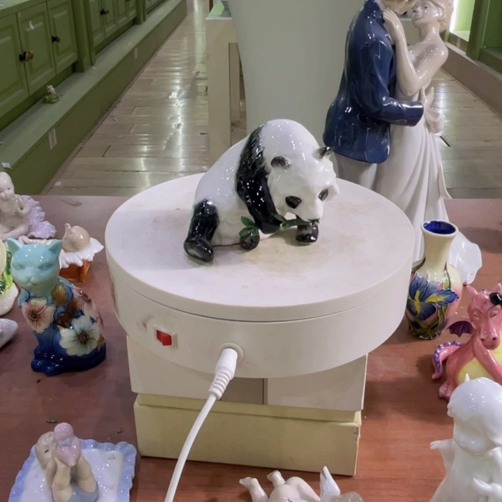 12cm尊匠瓷偶一个