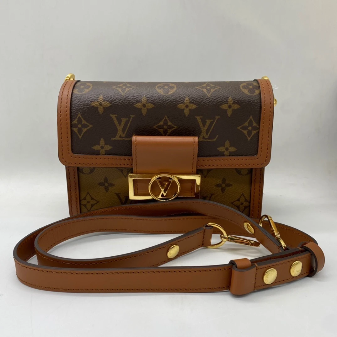 95新 LouisVuitton/路易威登 达芙妮 1138 9747