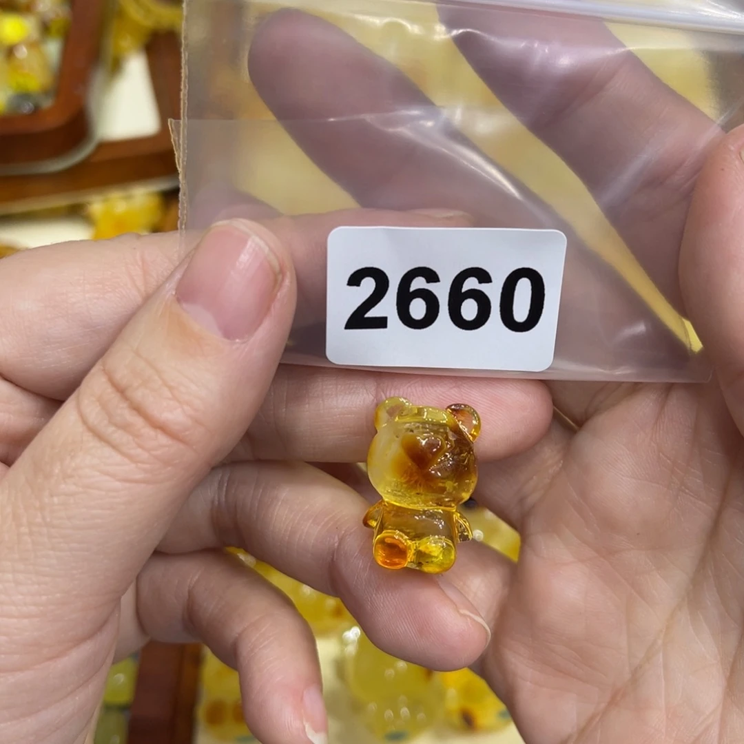 琥珀珠宝奇石未镶嵌