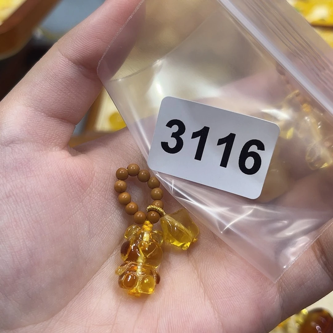 琥珀珠宝奇石未镶嵌