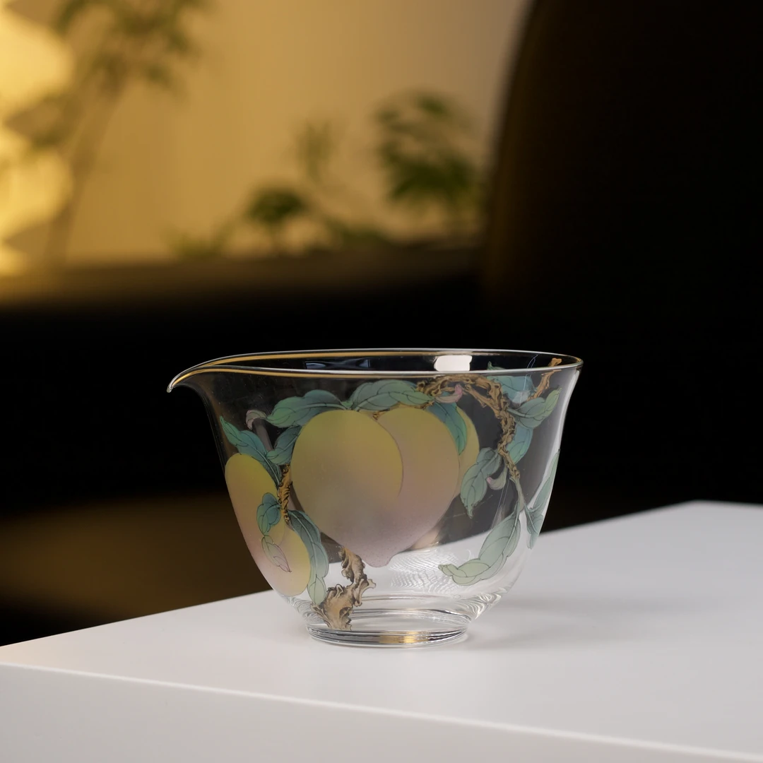 茗器山房 景德镇手绘桃子寿桃公道杯