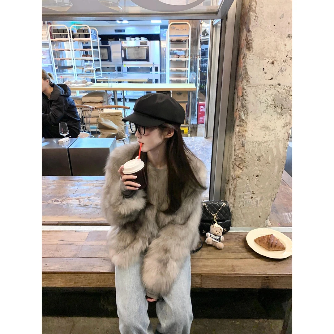 甜美慵懒风短款仿狐狸毛长袖外套女2025秋冬新款减龄毛毛开衫上衣