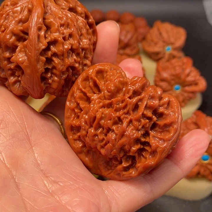 茗***乐工艺核桃制作过程