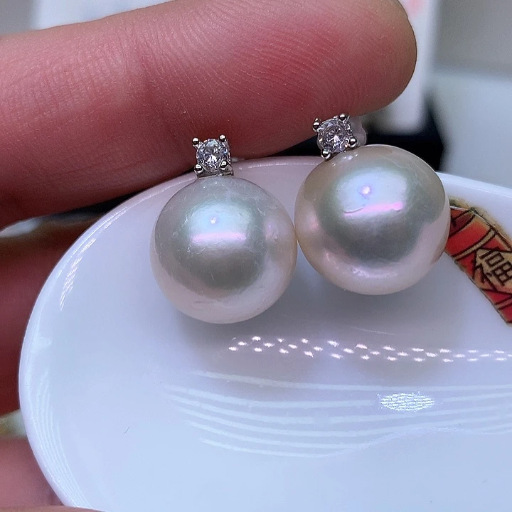银S925镶嵌耳饰淡水珍珠