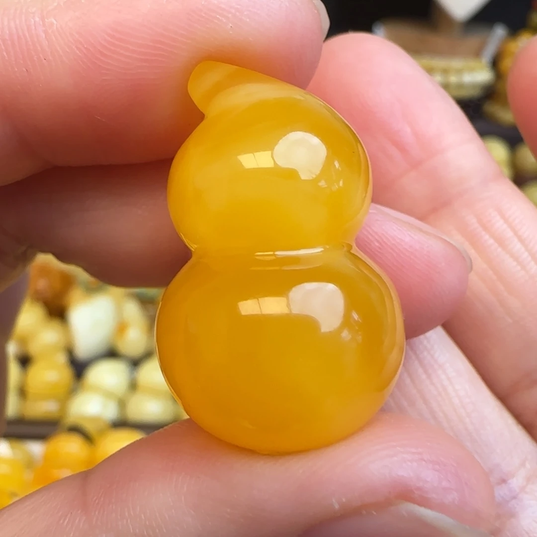 琥珀未镶嵌吊坠(赠链)天然焦皮料蜜蜡葫芦吊坠