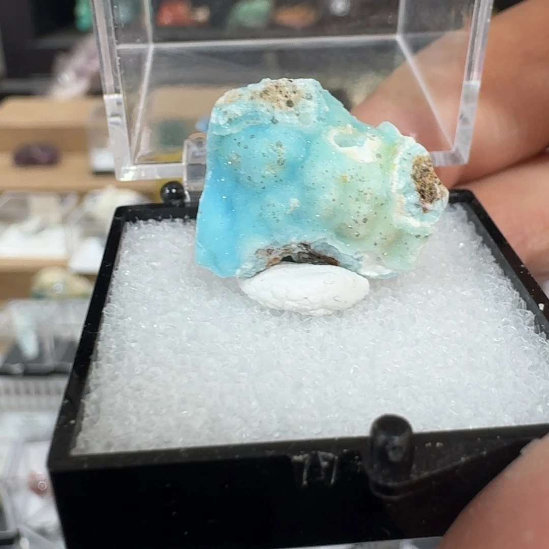 月下珠宝严选矿物