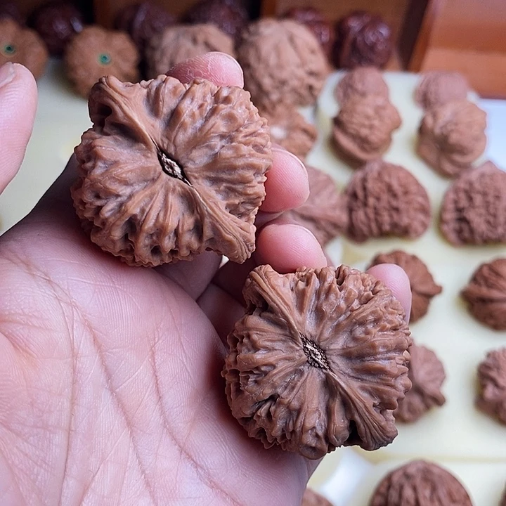 【闪购商品】文玩核桃吊坠发****头42南疆