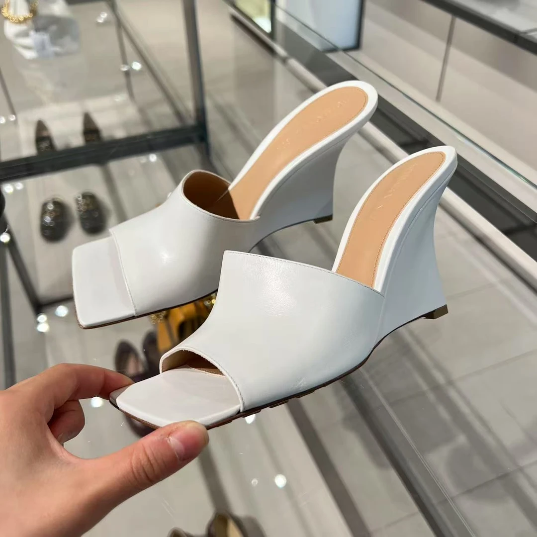 未使用 BOTTEGA VENETA/葆蝶家 /七七/高跟鞋