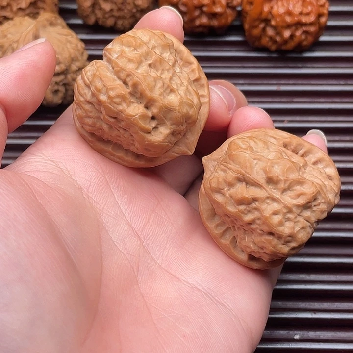 文玩核桃吊坠蛤蟆头40（2）