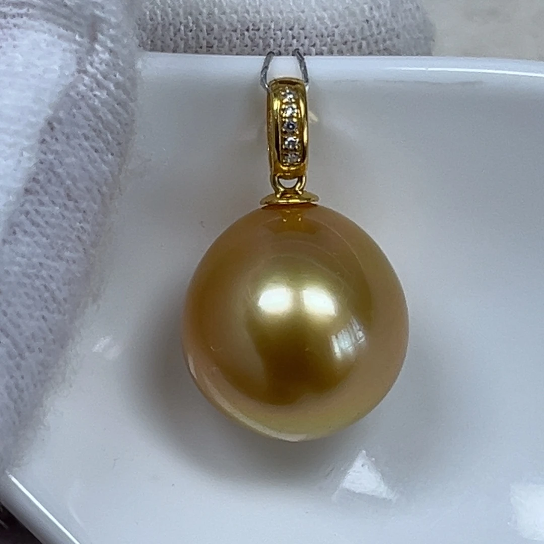 海水珍珠颈饰18K金镶嵌13.2mm