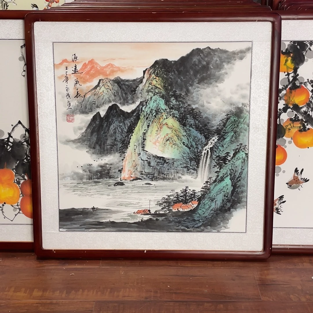 常***卿国画带框尺寸63*63厘米