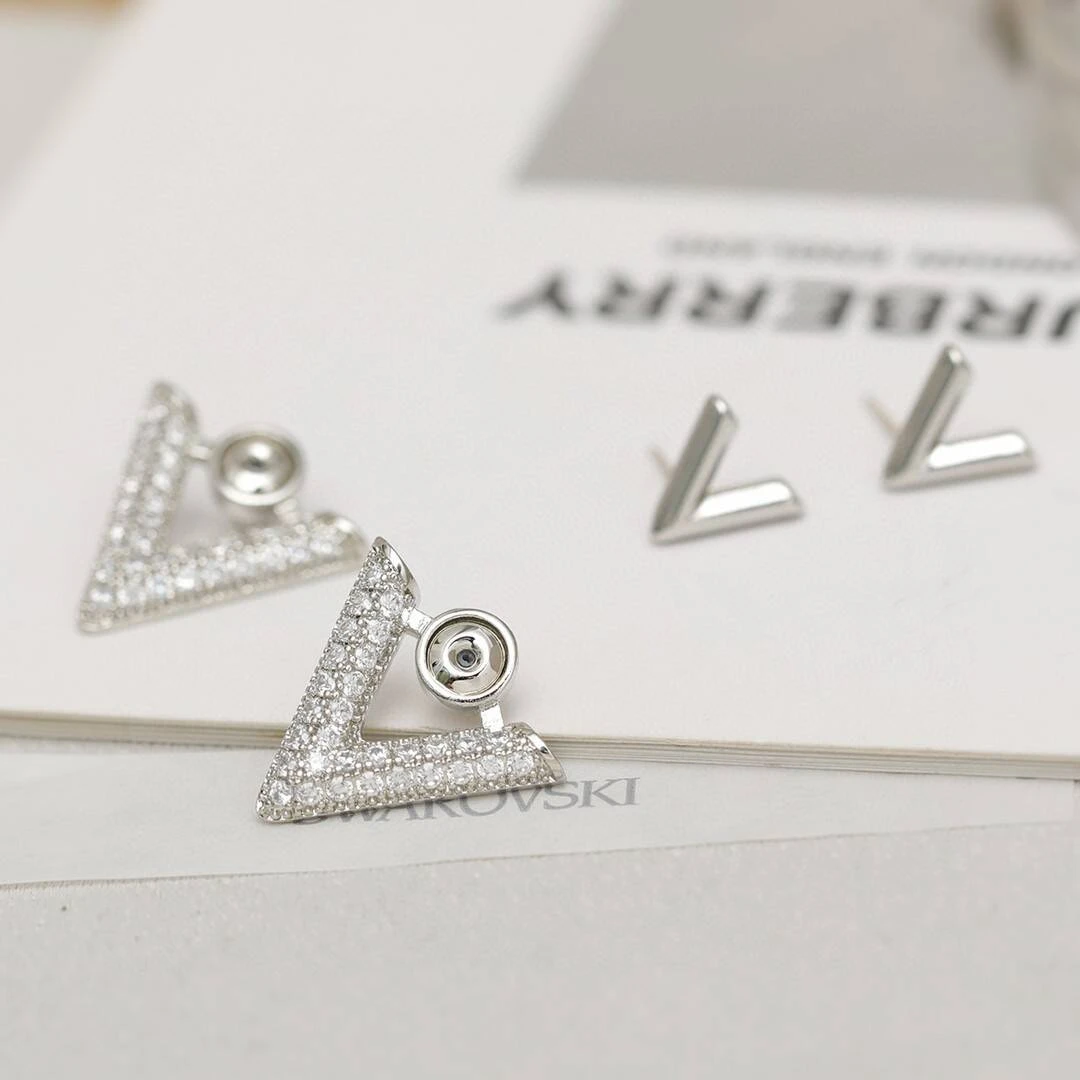 铜合金合成锆石耳饰 《货号6223》个性简约欧美小众百搭时尚耳钉