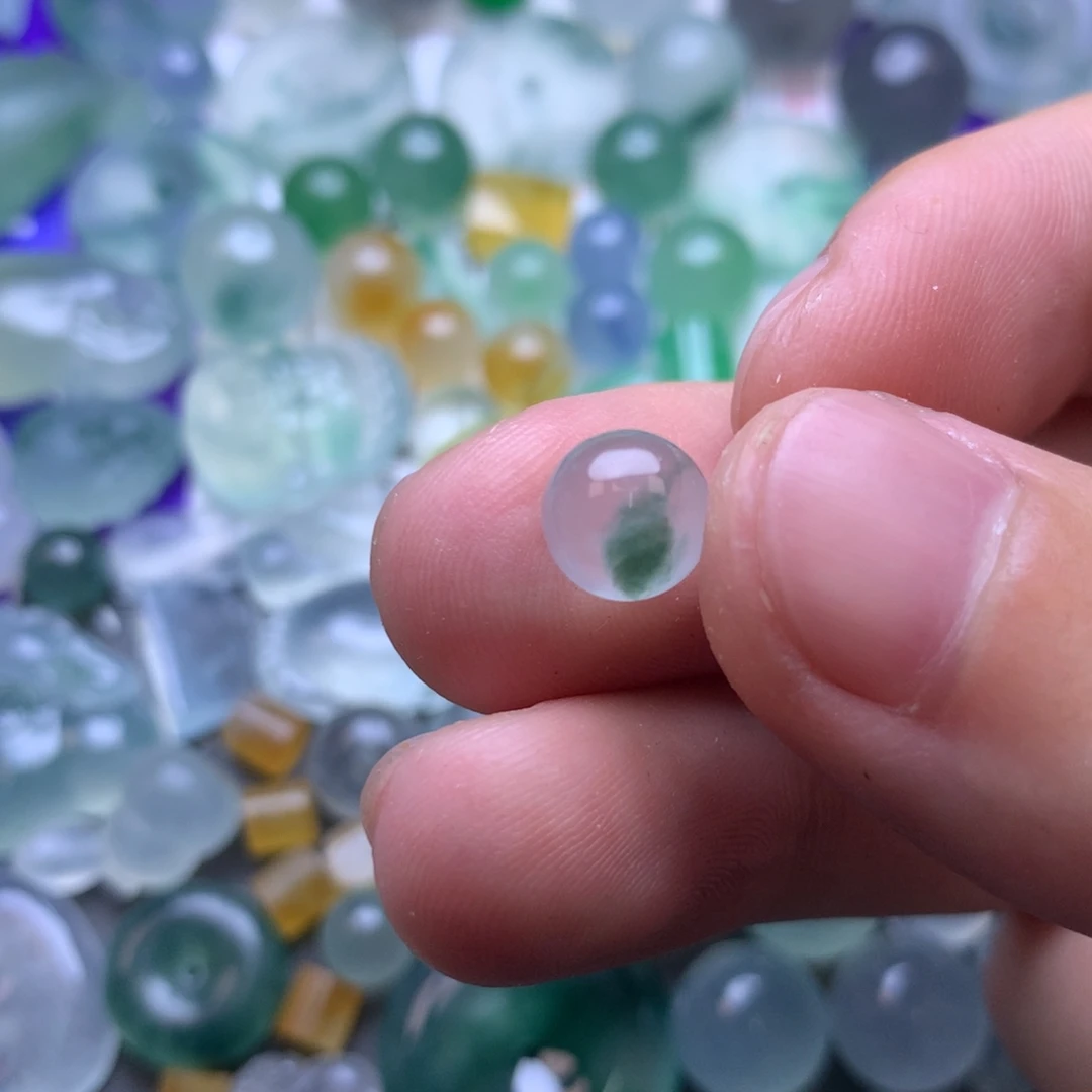 定制翡翠未镶嵌珠子