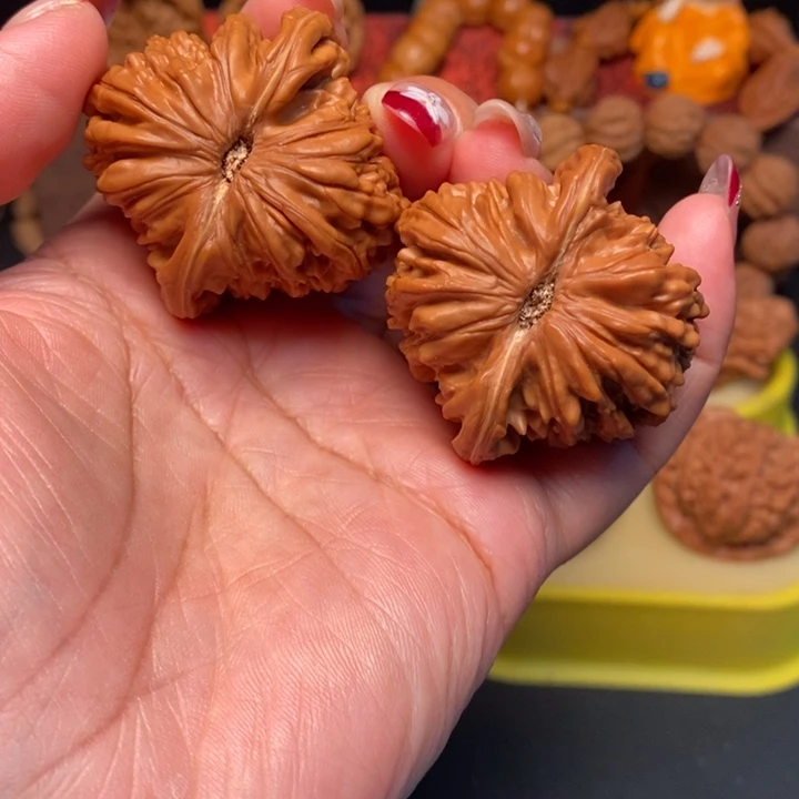 文玩核桃吊坠43四座楼