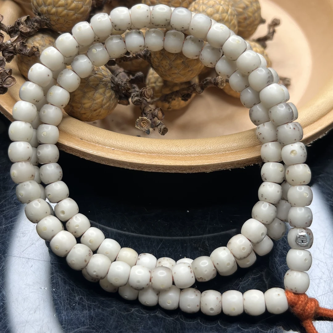 银标级6冰糖玉化通体留白直切星月菩提手串S6BTLBZQ-1