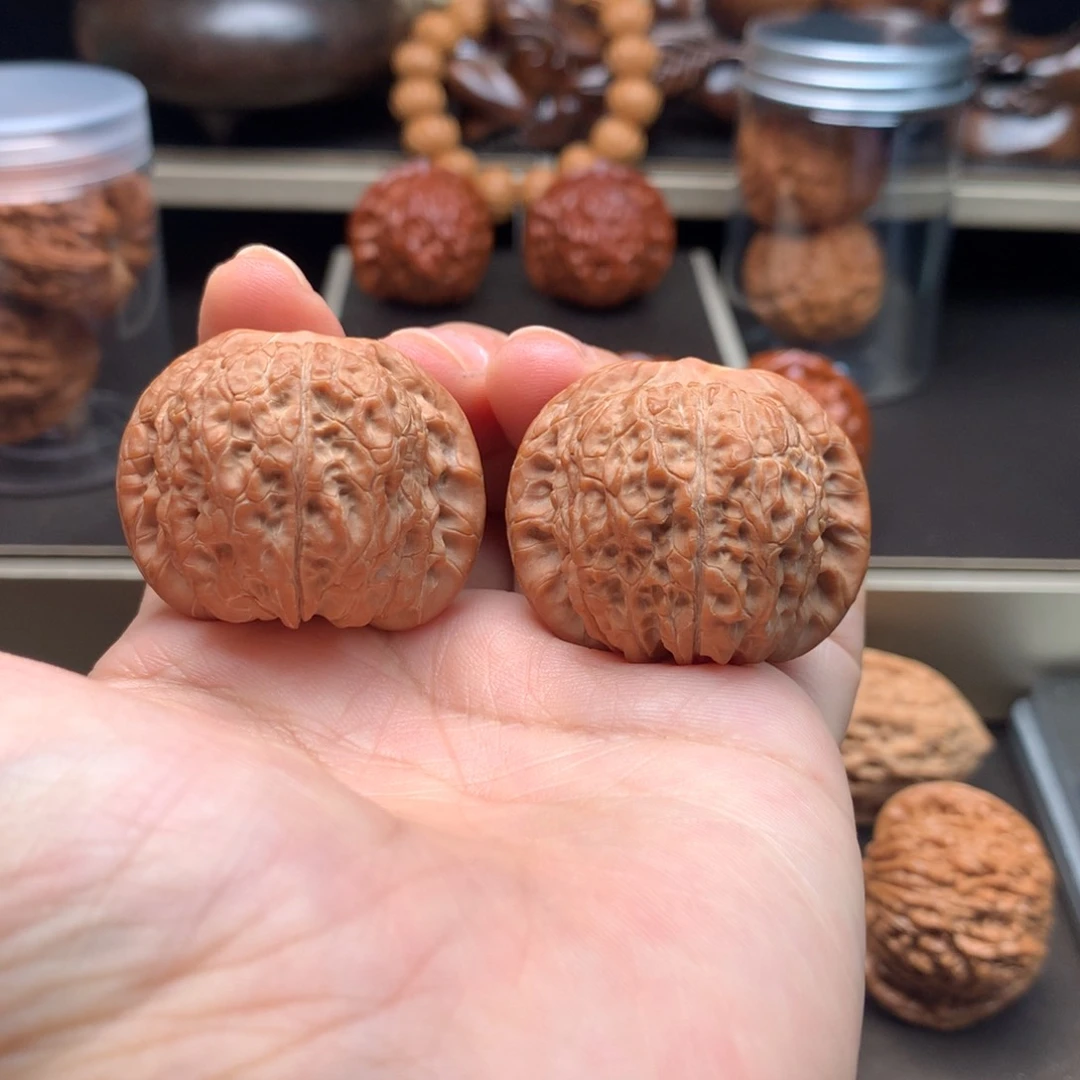 吊坠文玩核桃血麒麟