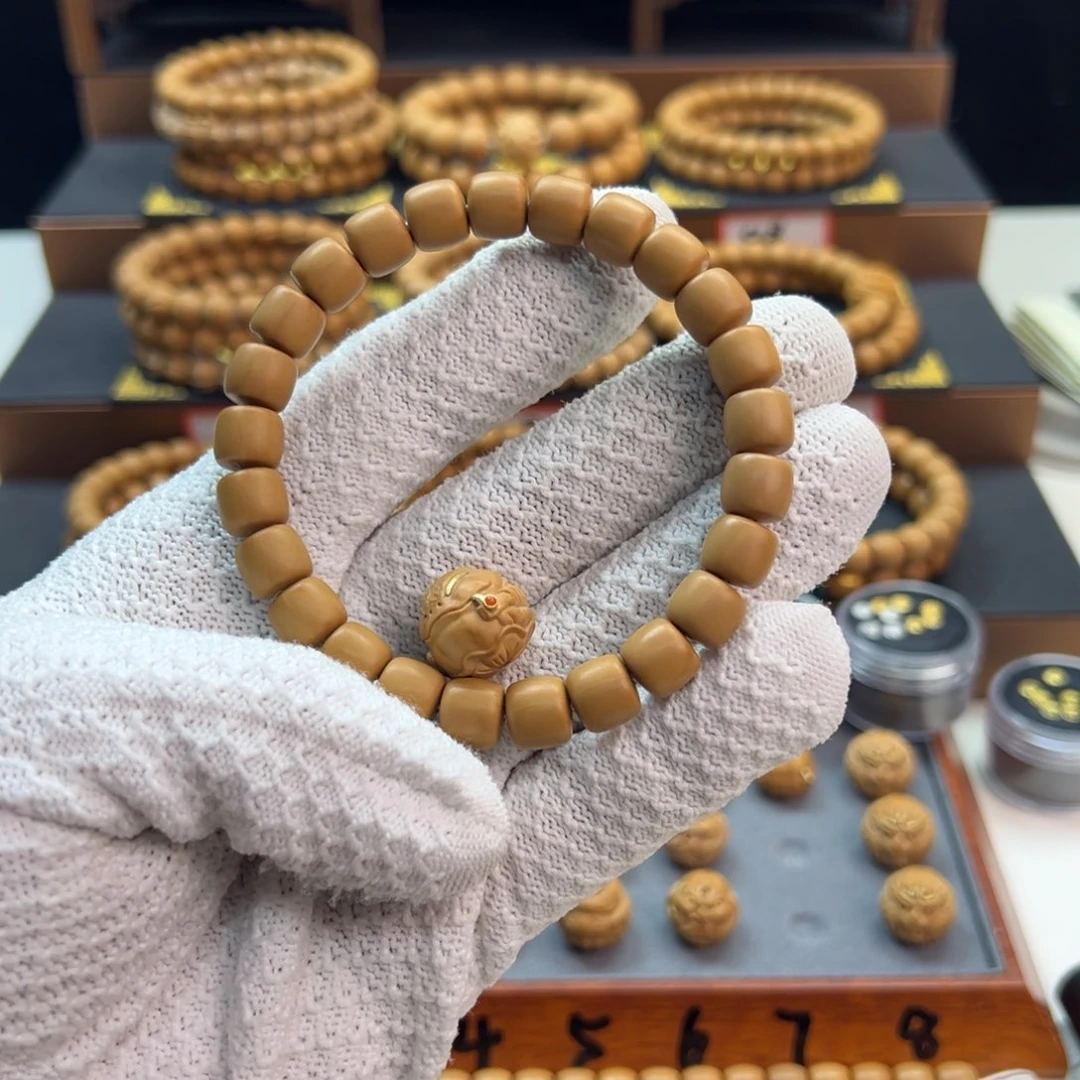 猴头核桃吊坠道珠9.6➕文泰