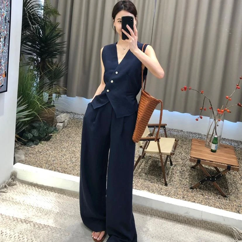 法式气质亚麻天丝老钱风设计感V领马甲+高腰阔腿休闲裤两件套女