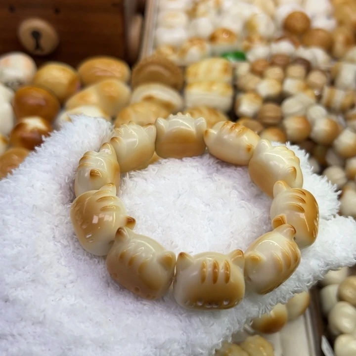 把件菩提根/象牙果83 象牙果原果雕刻炭烧法棍猫全品