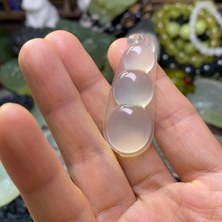 岫玉未镶嵌岫玉颈饰