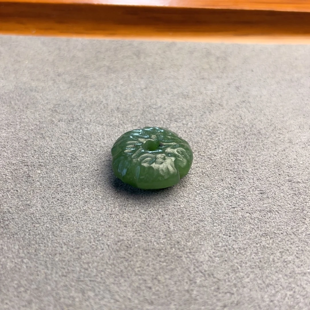 和田玉未镶嵌吊坠(不含链)